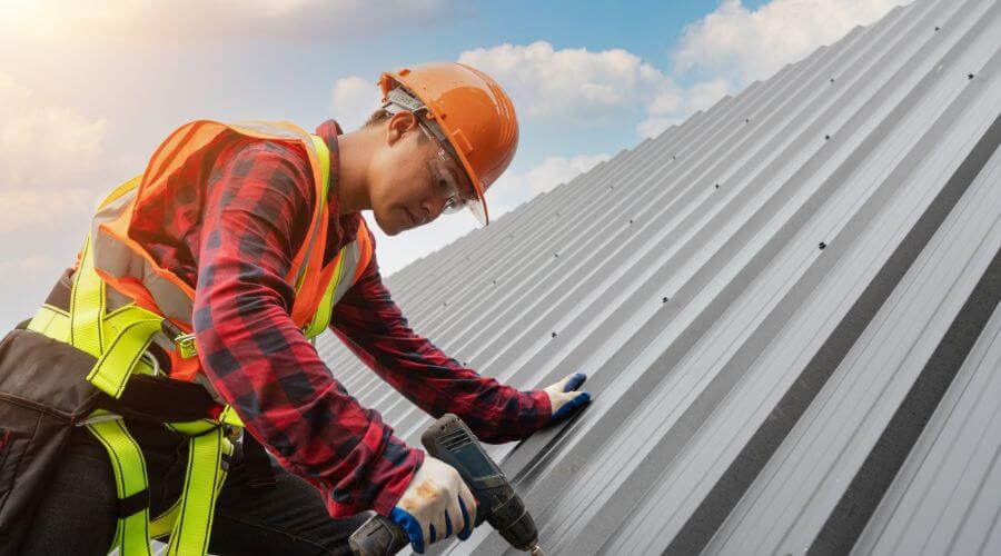 GAF roofing contractor in Willowbrook, IL